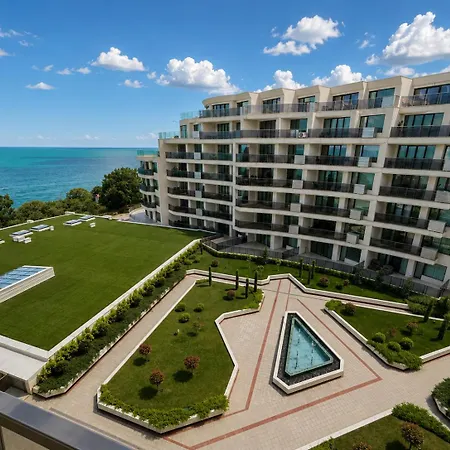 Skyline Lux - Seaview & Pool And Varna